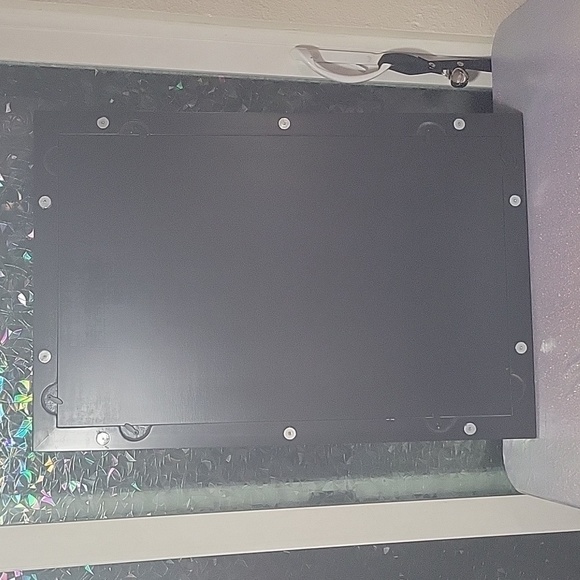 VS RARE Wall Picture/ Photo Display Poster Knock Out Bras! - Picture 8 of 8